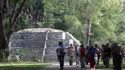 La apertura de pistas en occidente permitirá una mayor afluencia de turistas en esa zona.