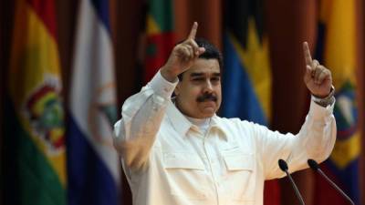 Esperan más sanciones económicas contra funcionarios cercanos a Nicolás Maduro, quien está listo para medirse a la oposición en próximas elecciones.