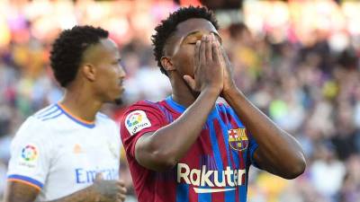 Ansu Fati es de los jugadores que m[as ilusiona genera en el barcelonismo por su calidad.