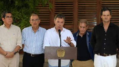 El presidente Santos busca completar la implementación del acuerdo de paz antes del 23 de marzo próximo.