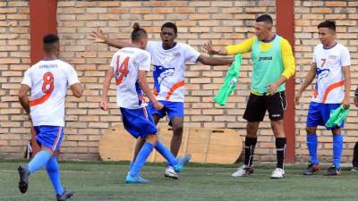 Los Lobos UPNFM obtuvieron medio boleto al derrotar al Choloma. Foto Ronald Aceituno