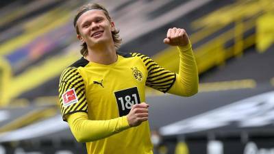 Haaland es el goleador del Dortmund y debido a sus grandes partidos cuenta con ofertas de varios clubes internacionales.