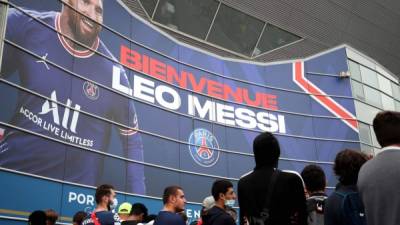 En París se vive una gran emoción tras el fichaje Messi con el PSG. Foto EFE