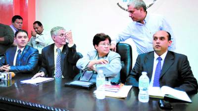 El expresidente Porfirio Lobo Sosa integró el pasado 16 de enero, con instrucciones del presidente Juan Orlando Hernández, una junta interventora en el centro asistencial.