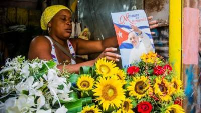 Los cubanos se preparan para recibir la visita del Papa Francisco.