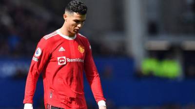 CR7 no pudo evitar una nueva caída del Manchester United. Foto AFP.