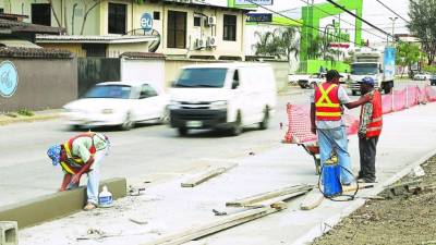 En este sitio del bulevar del sur se cerrará la intersección de acuerdo con lo planificado por la alcaldía. Foto: Yoseph Amaya
