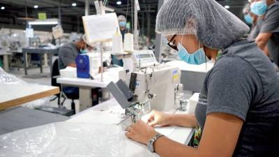 Economistas recomiendan proteger a los pobres por medio del presupuesto nacional.