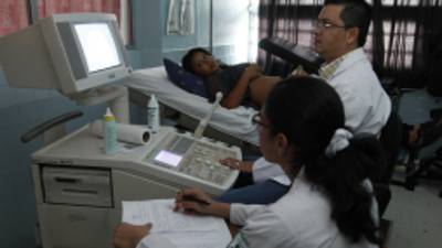 En la sala se atiende a mujeres con embarazos de alto riesgo.