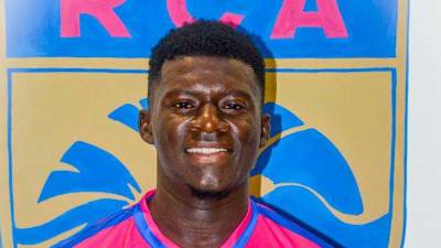 Moustapha Sylla, jugador del Racing de Abiyán, solo tenía 21 años.