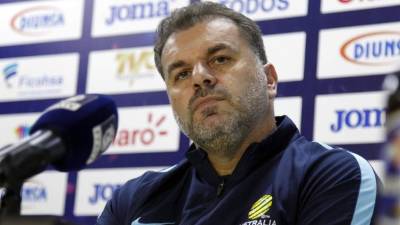 Ange Postecoglou, seleccionador de Australia, durante la conferencia de prensa ofrecida este jueves. Foto Neptalí Romero