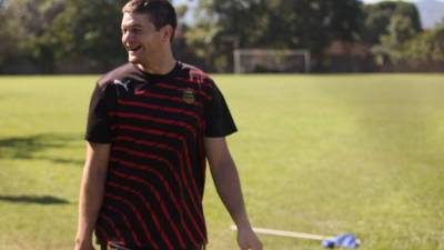 Gutiérrez superó sus problemas estomacales de la semana anterior, se reporta listo .