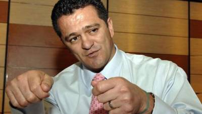 Hermosillo labora para la cadena Telemundo.