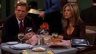 Ron Leibman compartió escenas con Jennifer Aniston en 'Friends'.