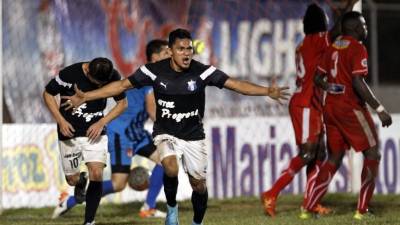 El Honduras Progreso derrotó al Vida con un gol de Jorge 'Ñangui' Cardona en el tiempo de descuento. Foto Neptalí Romero