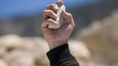 La pareja que no se había casado fue asesinada a pedradas.