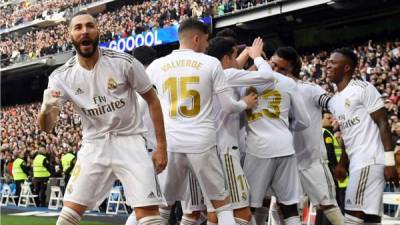 Karim Benzema celebrando su gol contra el Atlético de Madrid. Foto AFP