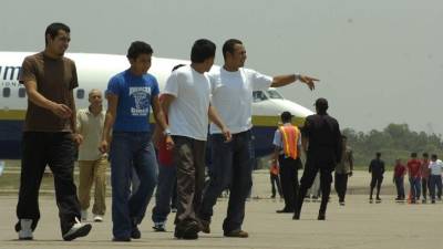 El 68% de los deportados vienen por vía aérea desde Estados Unidos.