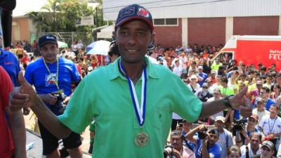 El corredor de Etiopía, Alene Reta, es el actual campeón de la Maratón Internacional de LA PRENSA.