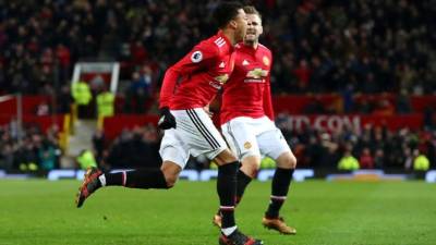 Jesse Lingard marcó un doblete y le dio el empate al Manchester United contra el Burnley.
