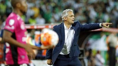 Reinaldo Rueda se queda en el Atlético Nacional.