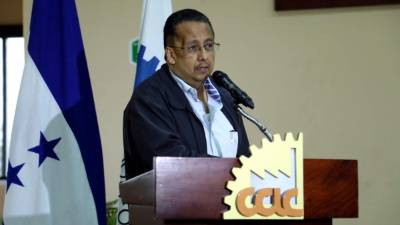 Santiago Herrera del Cohep.