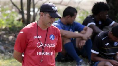 Diego Vázquez, durante el entrenamiento de este viernes del Motagua.