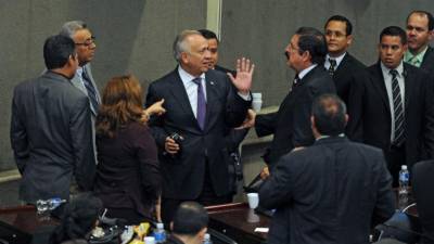 Los diputados retomarán el lunes la votación, se espera que ese día ya haya acuerdos.