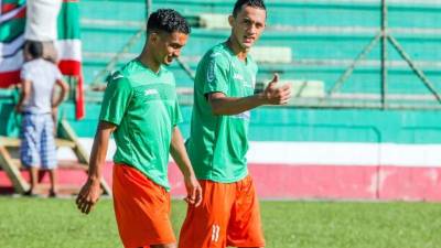 Diego Reyes junto a Mario Berríos en el regreso a los trabajos. Foto Wendell Escoto