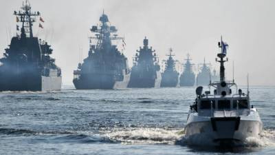 El buque de guerra partió este miércoles hacia el Atlántico alimentando las tensiones entre Rusia y Occidente.