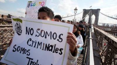 Los latinos se manifiestan en Estados Unidos contra la discriminación. (AFP)