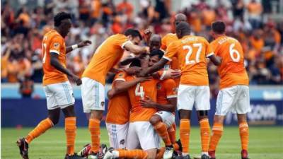 El Houston Dynamo goleó sin problemas al Atlanta United.