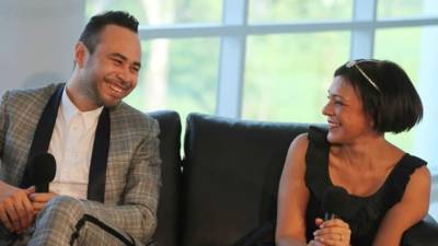 El diseñador Carlos Campos y la emprendedora, Maribel Lieberman.