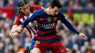 El lateral indignó a muchos barcelonistas por su entrada con Messi.