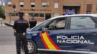 Las autoridades españolas desarticularon dos narcolaboratorios y capturaron a otras 15 personas.
