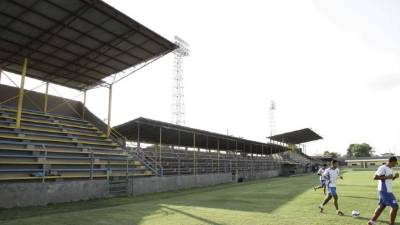 Al recinto progreseño se le deben agregar dos camerinos más, duchas en los baños entre otras cosas.