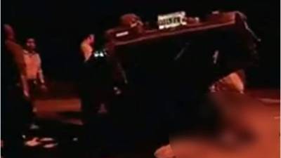 Escena donde murieron dos hombre después de un choque en la carretera CA5.