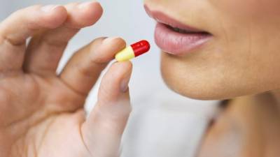 Los antibióticos son usados muy comúnmente para tratar resfriados.