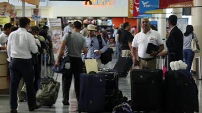 El aeropuerto Ramón Villeda Morales es el que registra más tráfico de viajeros y el que opera casi las 24 horas del día.