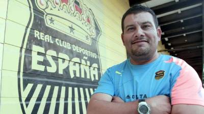 Erick Gallegos no sigue en el Real España.