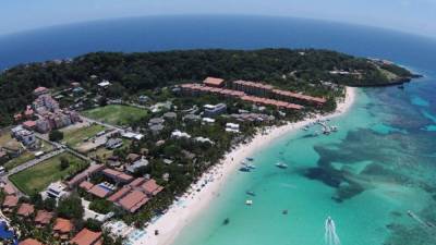 La encantadora isla de Roatán es un verdadero paraíso para miles de turistas que llegan cada año. Foto Franklin Muñoz.