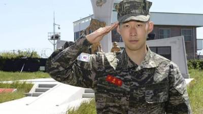 Son Heung-Mi estuvo por tres semanas realizando el servicio militar obligatorio.