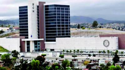 <b>El gobierno a través del BCH restableció en abril el mecanismo de subasta de divisas.</b>