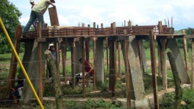 Los pobladores de la aldea El Porvenir tendrán mejor servicio de agua.