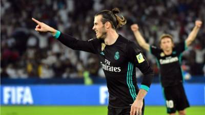 Gareth Bale entró de cambio y le dio el triunfo al Real Madrid ante Al Jazira. Foto AFP