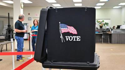 Al menos 15 estados votarán este martes en las primarias republicanas y demócratas en Estados Unidos.