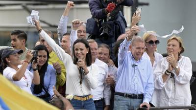 Líder opositora venezolana, María Corina Machado junto al candidato Edmundo González Urrutia.