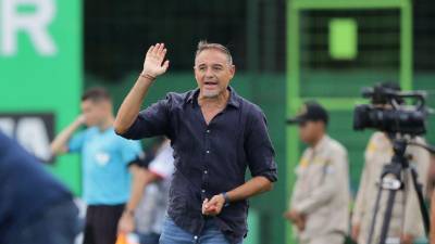 Hernán Medina está teniendo una temporada de altibajos como DT del Marathón.