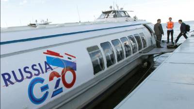 Italy's Minister of Economy and Finance Daniele Franco leaves the press conference of the G20 High Level Independent Panel (HLIP) during the G20 finance ministers and central bankers meeting in Venice on July 9, 2021. - G20 finance ministers gathered on July 9, 2021 in Venice under tight security, with global tax reform at the top of the agenda as the world's biggest economies seek to ensure multinational companies pay their fair share. (Photo by Andreas SOLARO / AFP)