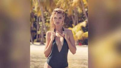 La chica supo ganarse la admiración y simpatía de sus coprotagonistas Dwayne Johnson y Zac Efron.